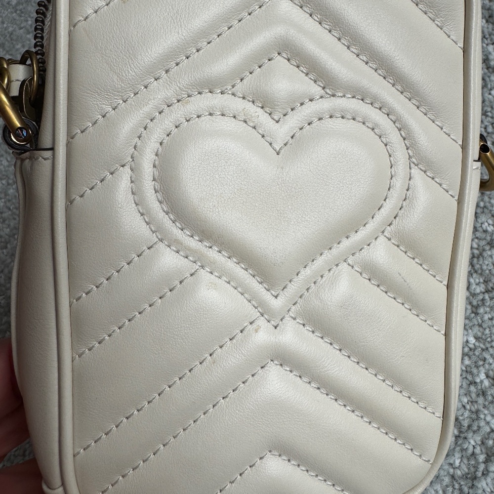 Gucci GG Marmont Vertical Phone Crossbody Bag Matelassé Leather Mini - Picture 8 of 15